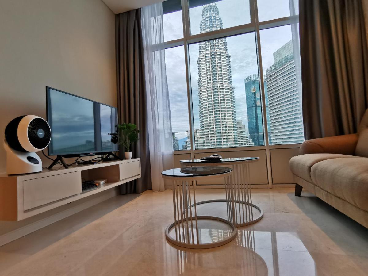 Sky Suites Klcc By Autumn Suites Premium Stay Kuala Lumpur Oda fotoğraf